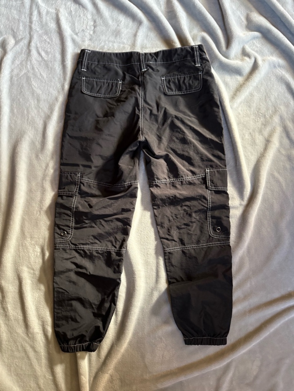 Women's Black Cargo Jogger Pants - Practical Everyday Style - Picture 2 of 2